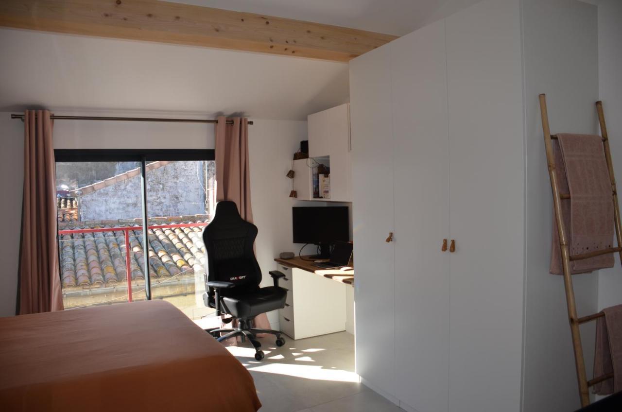 Maison De Village Renovee ! 르그로뒤후아 외부 사진