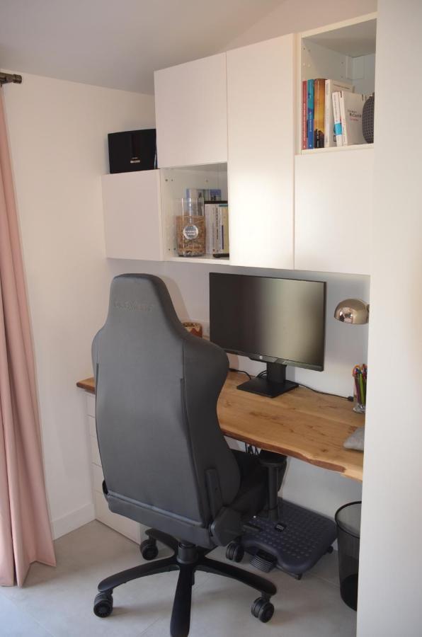 Maison De Village Renovee ! 르그로뒤후아 외부 사진